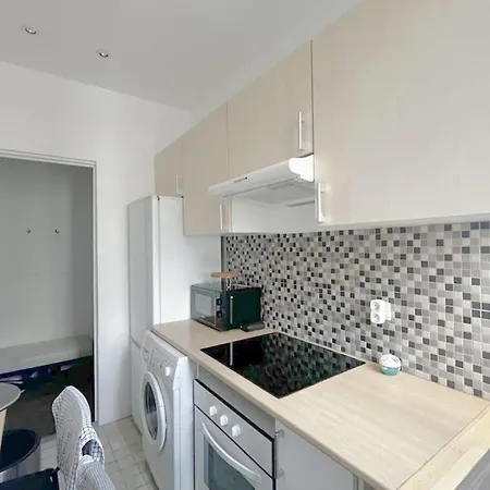In Elegant And Charming 3-bedroom Near Bois De Vincennes Casa vacanze *