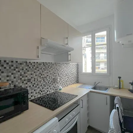 Holiday home In Elegant And Charming 3-bedroom Near Bois De Vincennes Paris