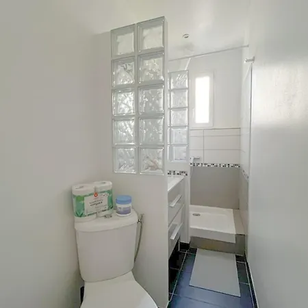 In Elegant And Charming 3-bedroom Near Bois De Vincennes * Paris